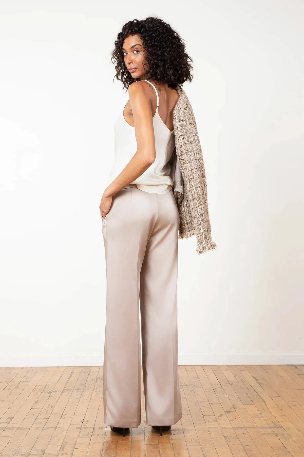 Avenue Montaigne Carla Pants in Satin Casia