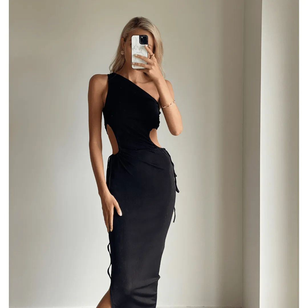 BAILEY Black One Shoulder Side Cut Out Maxi Dress