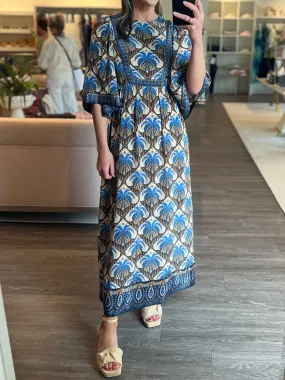 Loose Printed Round Neck Maxi Dress