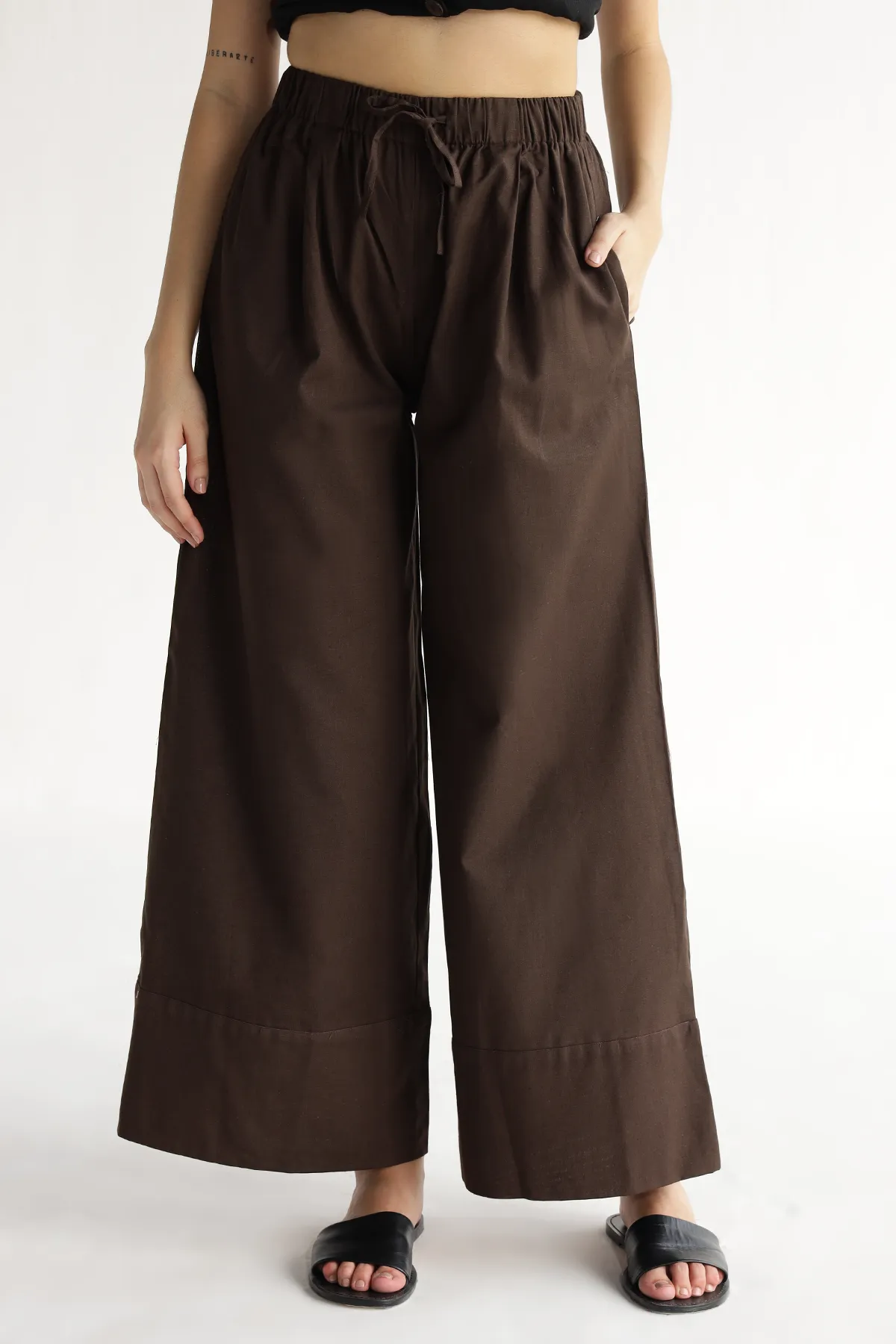 Wide-Leg Pants : Cocoa